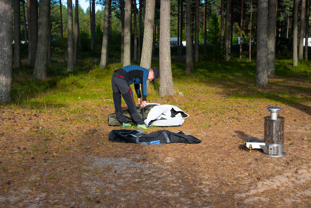 vi ställer upp tältet